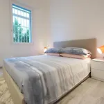 Apartman Ghisello Luxury 1 *